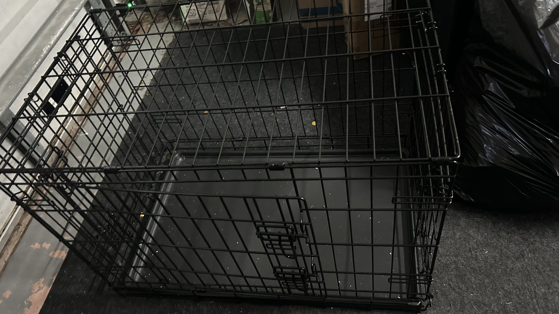 Medium Dog Crate
