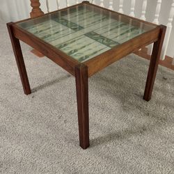 Backgammon Table