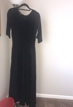 Black maxi dress