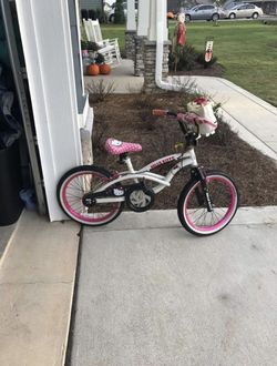 Hello kitty bike
