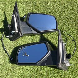 2014 - 2018 Chevy Silverado 1500 Mirrors 