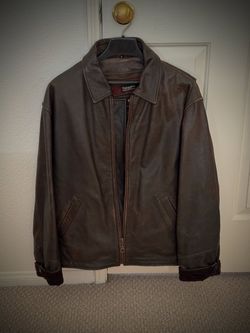 Size S Vintage Brown Leather Jacket
