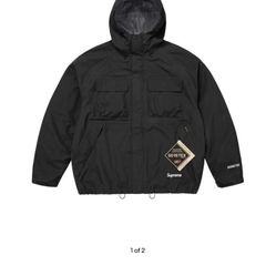 Supreme  x Wu-Tang Clan GOR-TEX Shell Jacket ‘BLACK’
