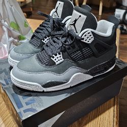 NIKE AIR JORDAN 4 FEAR