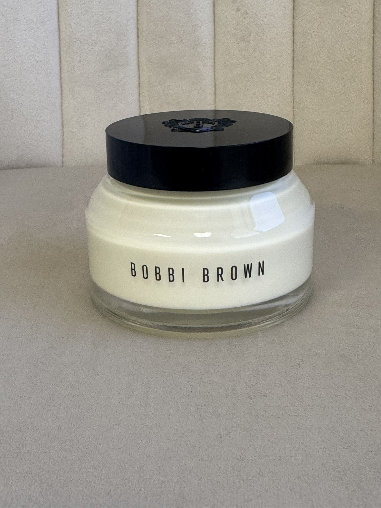 Bobbi Brown 3.4 oz Vitamin Enriched Face Base