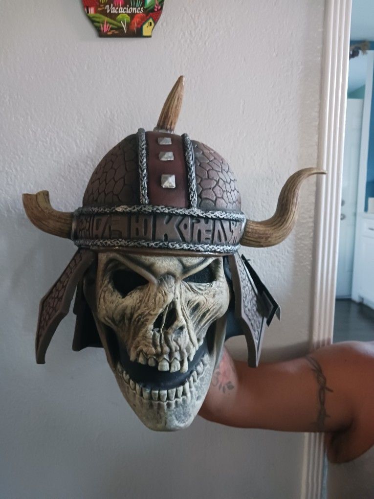 HALLOWEEN MASK- Army of Darkness