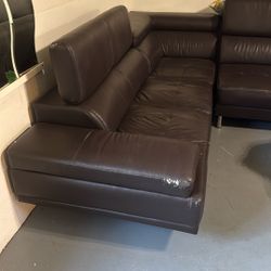 Leather Lounge Sofas 