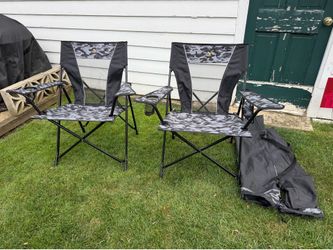 Pair of GCI Comfort Pro camping Chair gray camouflage- very good /excellent condition
