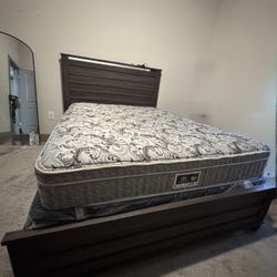 Queen Size Bed