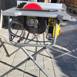 Ryobi  10" Table Saw