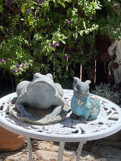 Two garden decor  frog and bunny ( Not the table )