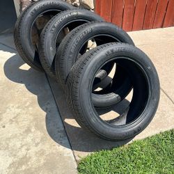 Michelin 215/55R17 93V Set Of 4 