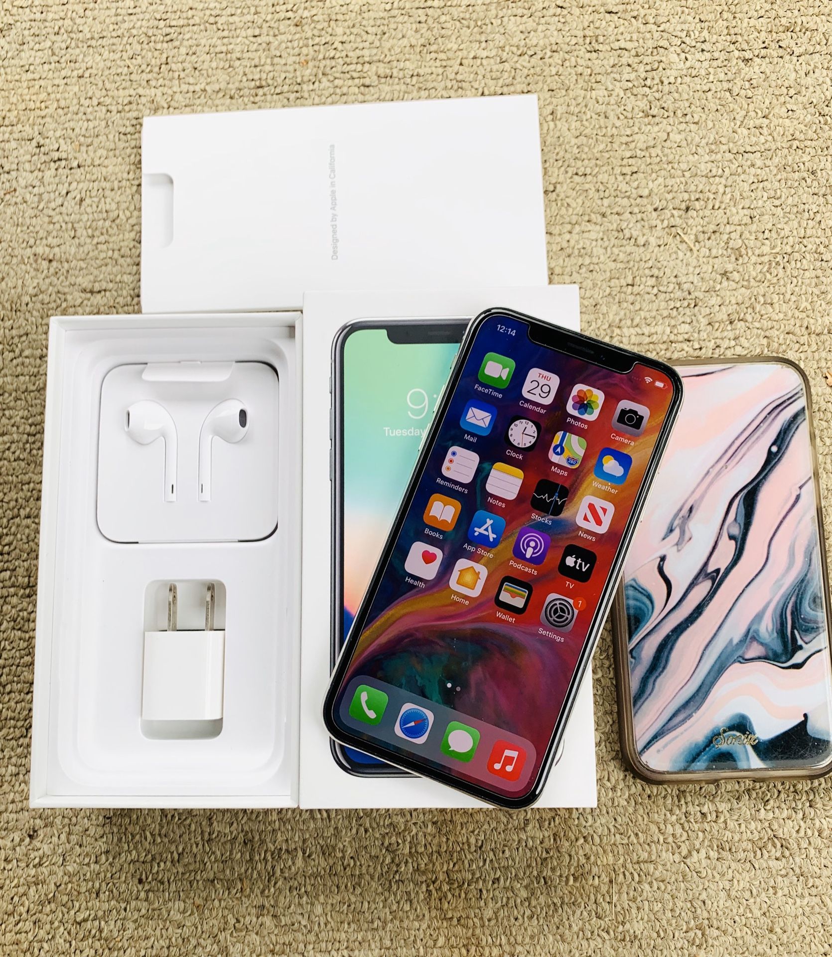 iPhone X Unlocked