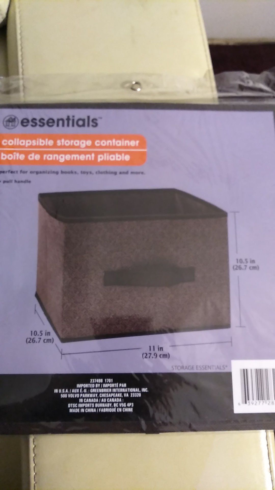 Collapsible storage container