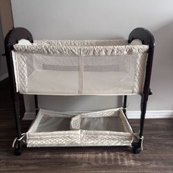 Bassinet 