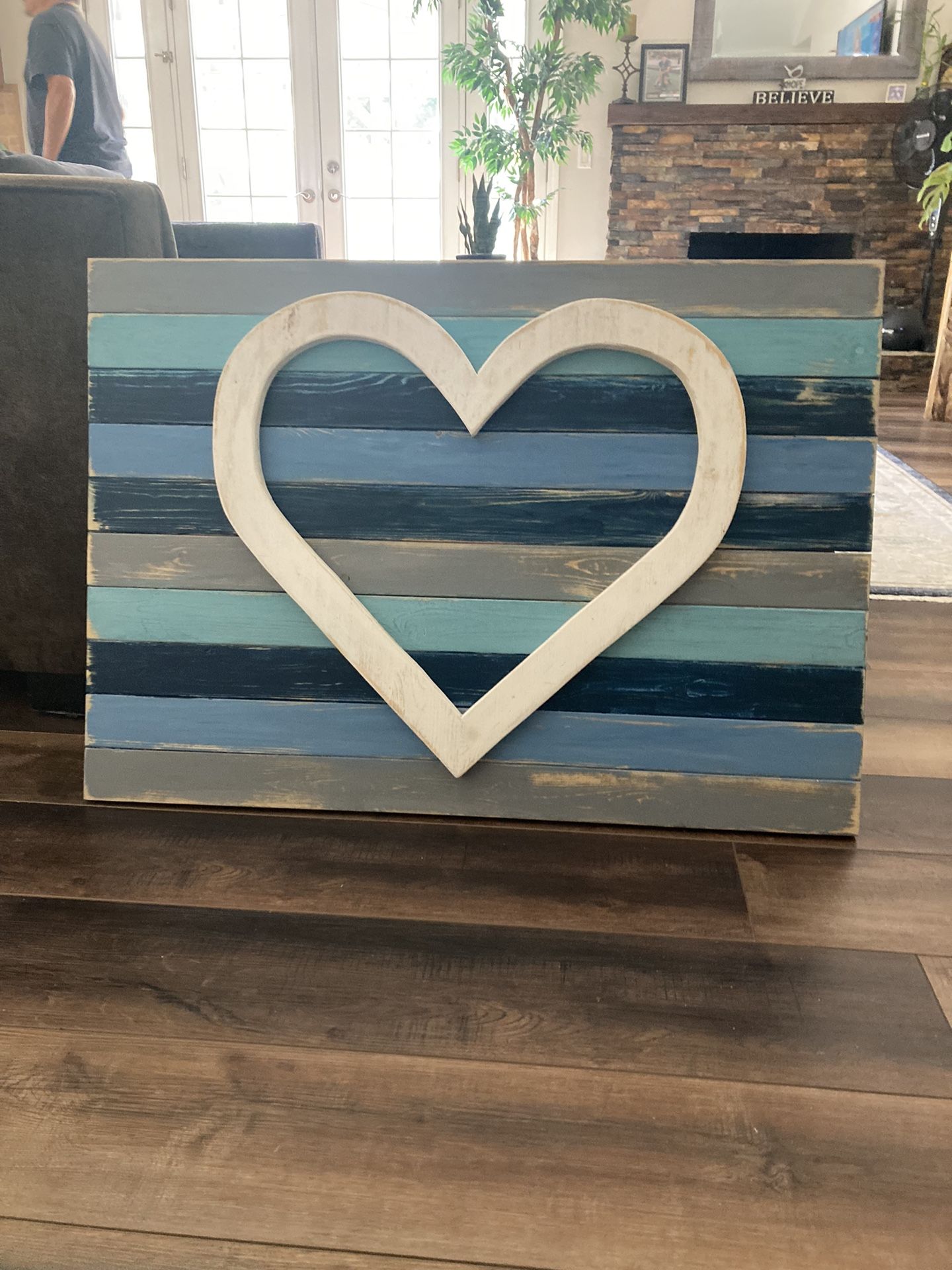 Solid Wood Heart Picture