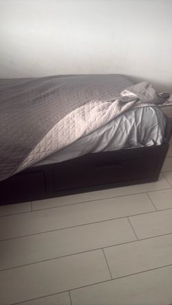 Twin bed trundle