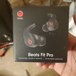 Apple Beats Fit Pro 