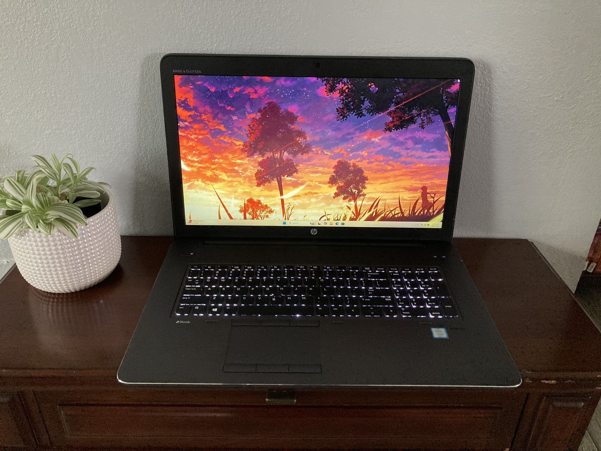 HP Laptop workstation Xeon Quadro M4000M