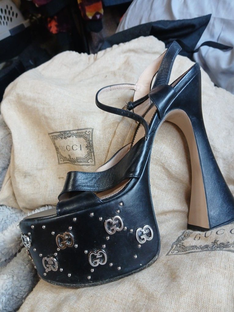 Gucci Q9High Heels