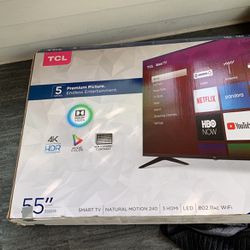 55 in. TCL 5 Series 4K TV + Wall Mount (Mint/Like New Condition) $200 Less Than MSRP 