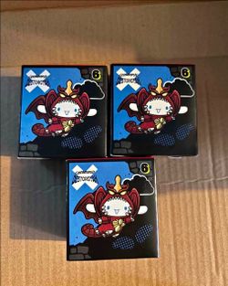 McDonald’s Hello kitty Godzilla (cinnamon roll )