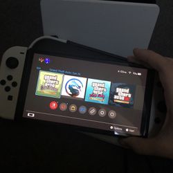 Nintendo Switch Olds w/fusion Pro Controller