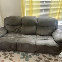 Couch - Recliner