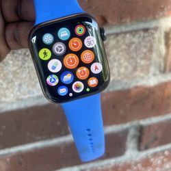 Apple Watch Series 8 45mm    GPS+ Cellular 