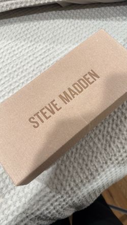 Steve Madden sandals