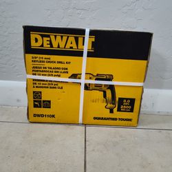 DeWalt Drill Kit 