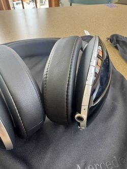 New Mercedes Benz OEM Headset