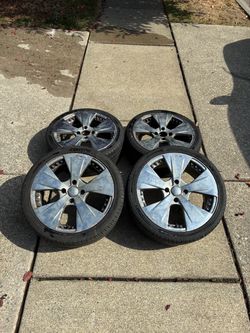 4 Lug wheels / rims / tires