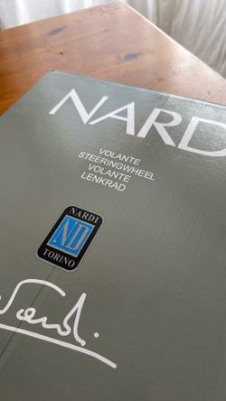 Nardi wood grain steering wheel