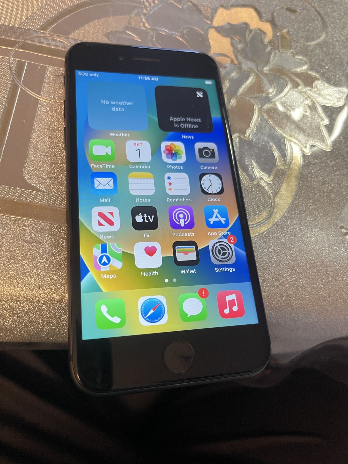 IPhone 8 64gb Unlocked Already. For T-Mobile And Att Mexico International