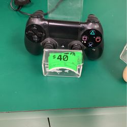 PS4 Controller 