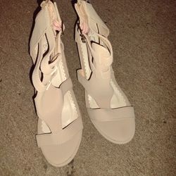 Wedge Hill's Women's Size 9 