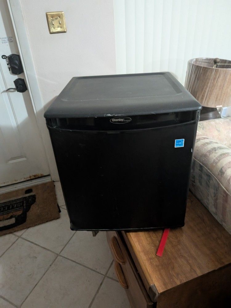 Mini Refrigerator
