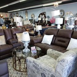 Reclining Sofa Or Love Seat In Stock $799 Each Your Choice 