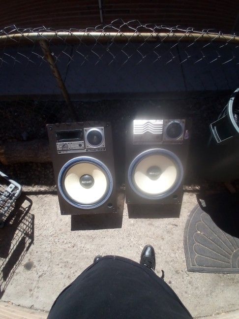 Sansui 4 Way Speaker System