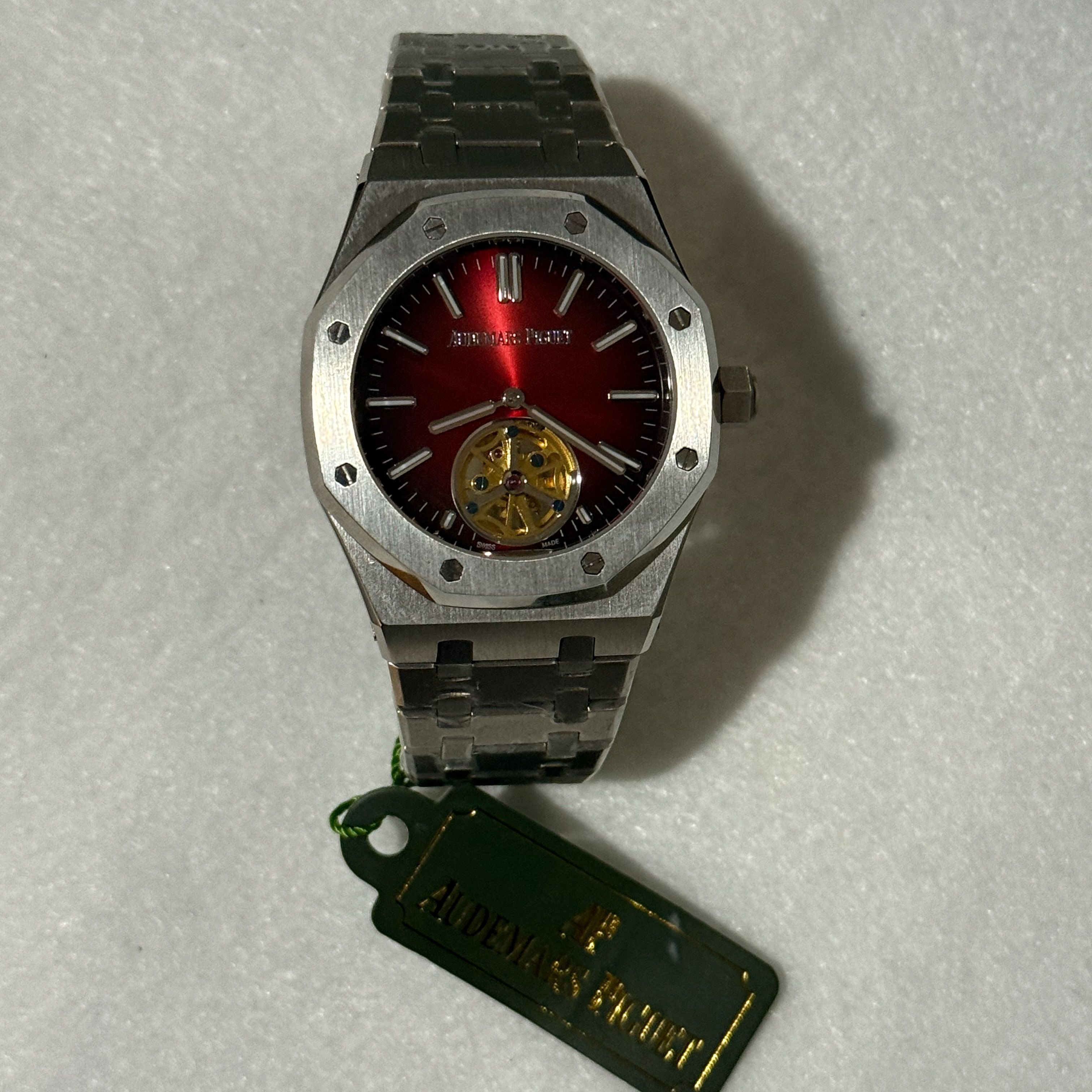 Audemars Piguet Royal Oak 41 Dial Burgundy dial Stainless Steel. Comes with Box and Papers.