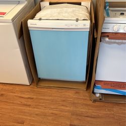 FRIGIDAIRE DISHWASHER OPEN BOX 