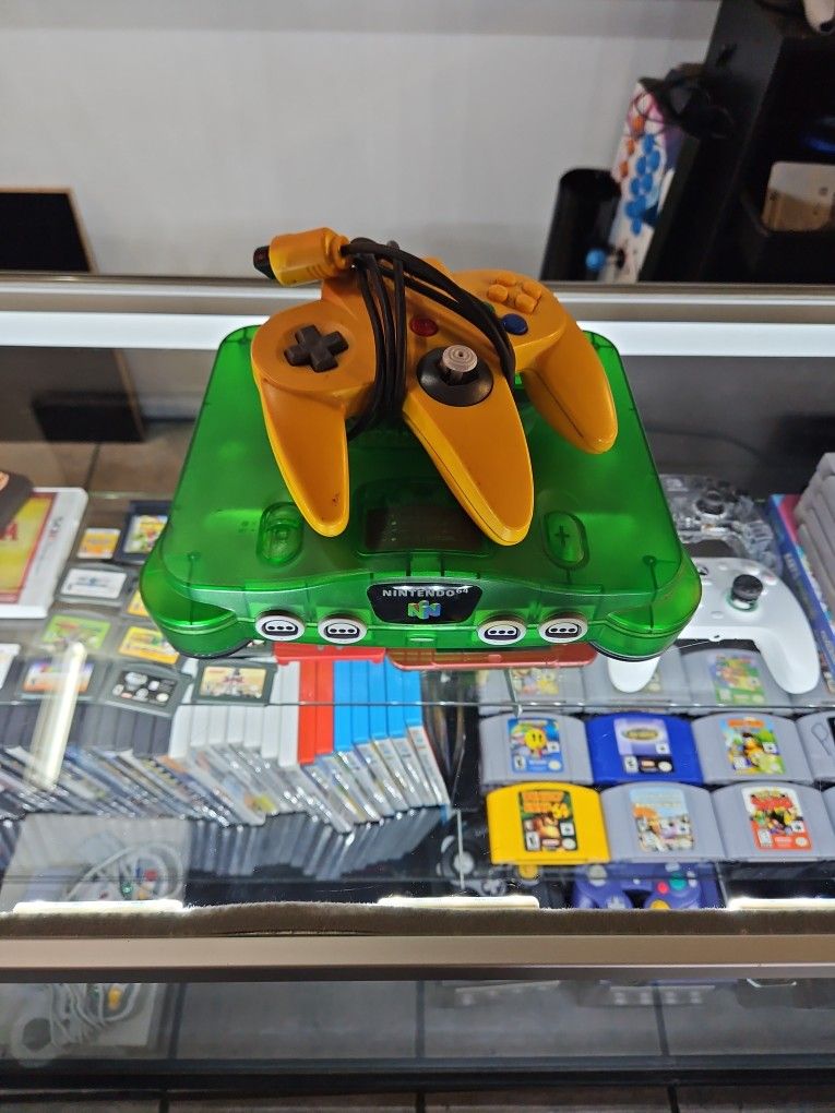 N64 Accessories & Game List in Description