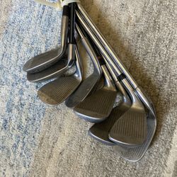 Irons Golf Clubs Bundle (8) (right-handed)