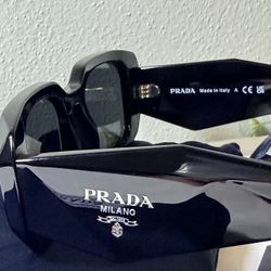 Prada PR 17WS Sunglasses (Authentic)
