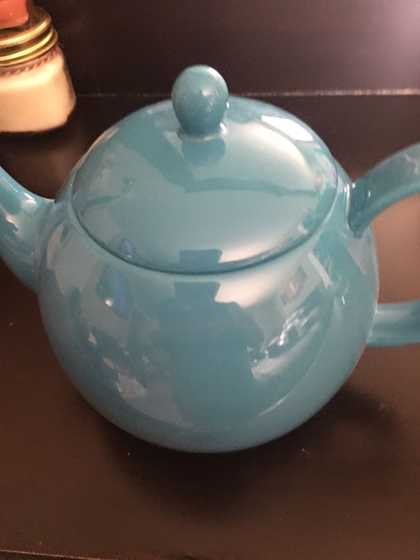 Porcelain Tea pot