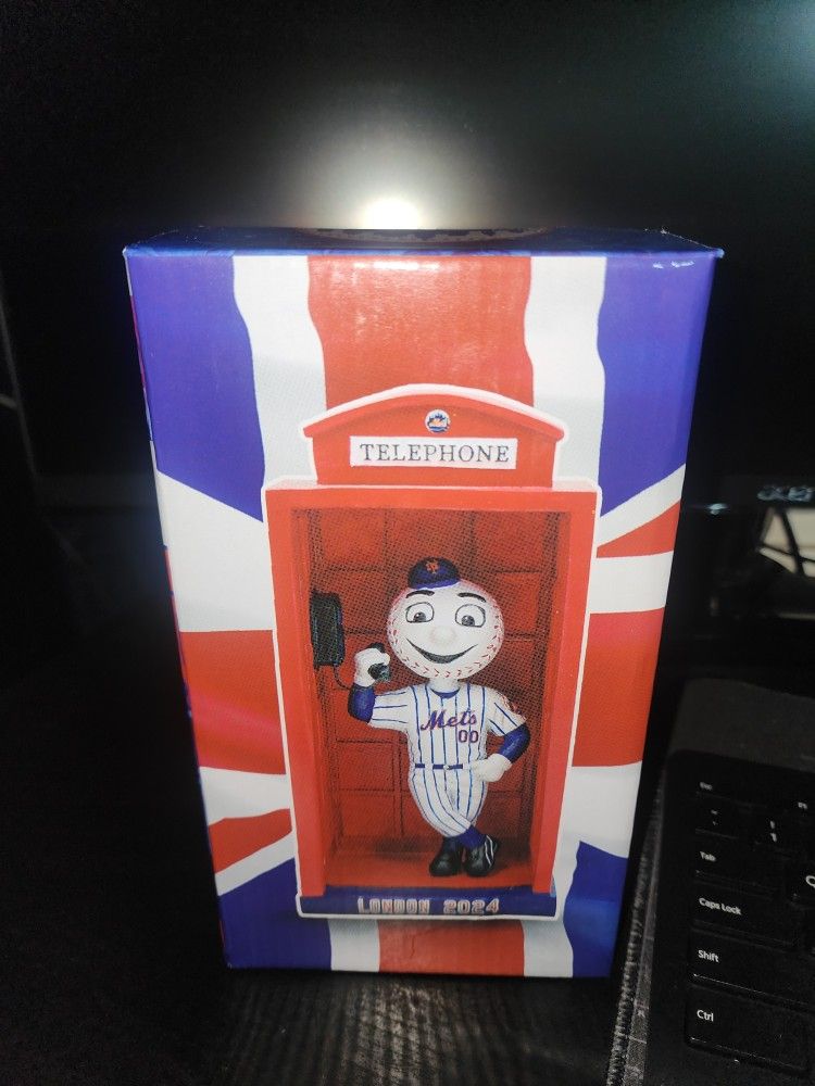 Mr. Mets London 2024 Phone Booth