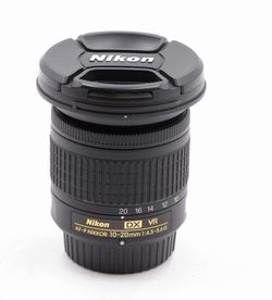 Nikon - AF-P DX NIKKOR 10-20mm f/4.5-5.6G VR Wide-Angle Zoom Lens for APS-C F-mount cameras - Black