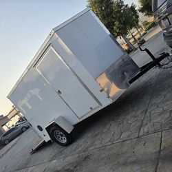 10 ft Enclosed trailer traila