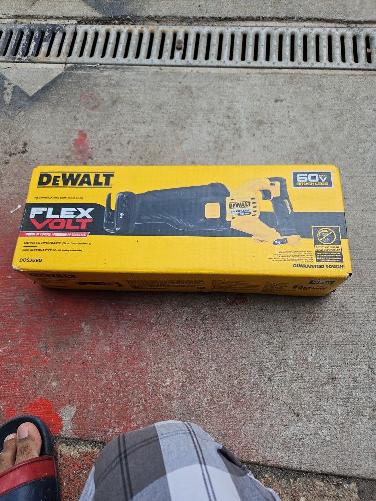  Dewalt Reciprocating Saw
